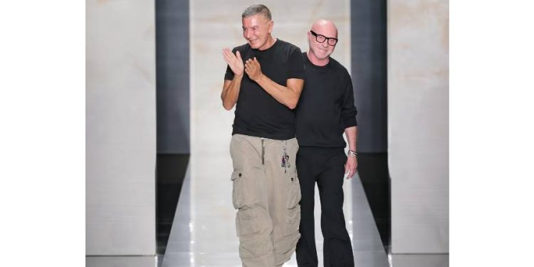 Reestructuración histórica en Dolce & Gabbana tras la renuncia de Stefano Gabbana