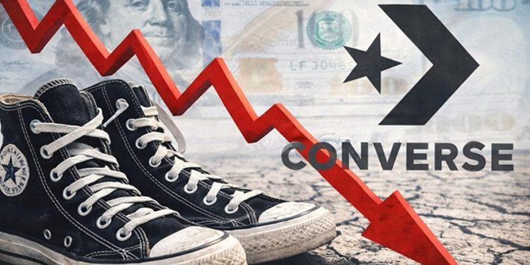 Converse en crisis, la caída de un ícono juvenil