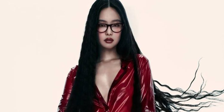 Jennie Kim y Ray-Ban: La Alianza que Define el Lujo Gen Z