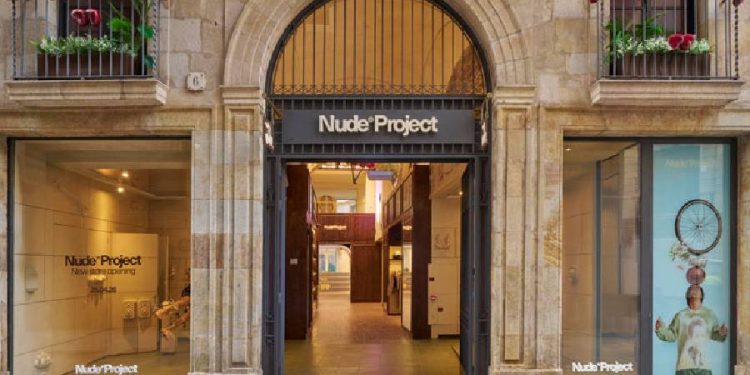 Nude Project revoluciona Barcelona con su nueva Masía Gallery