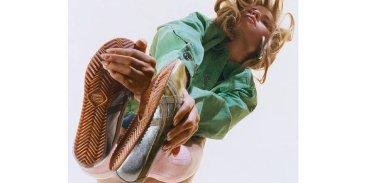 Onitsuka Tiger x Versace: El Lujo Japonés que Domina Milán