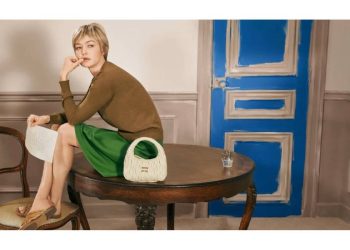 Prada y Versace: El nuevo dúo dinámico que impulsa el lujo en 2026