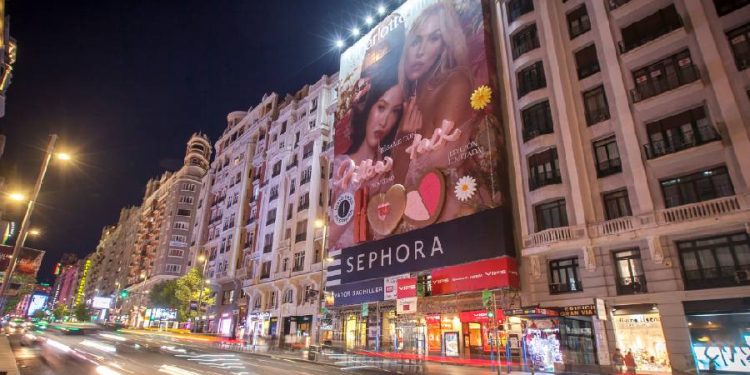 Sephora transforma la Gran Vía con acción 3D de Pillow Talk