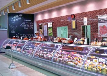 Supermercados rezagados, el desafío del huevo libre de jaula en Colombia