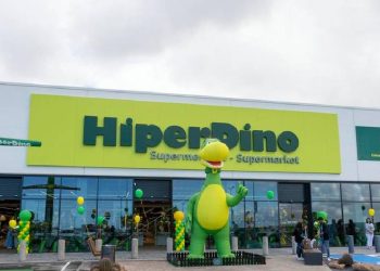 Tiendas de Nuditrans y HiperDino abren en Alicante y Tenerife