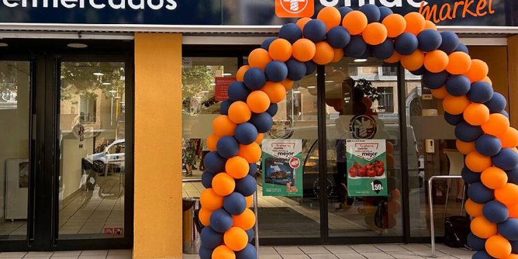Unide impulsa 14 nuevos supermercados y crece por toda España
