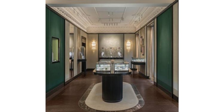 Van Cleef & Arpels aterriza en Madrid con una espectacular boutique de lujo