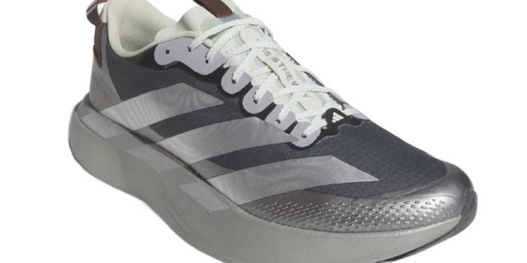 Las zapatillas deportivas Adizero Evo SL ATR se inspiran en el universo cinematográfico