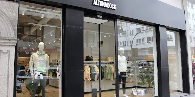 Altonadock refuerza su presencia Andaluza con nueva apertura en Granada