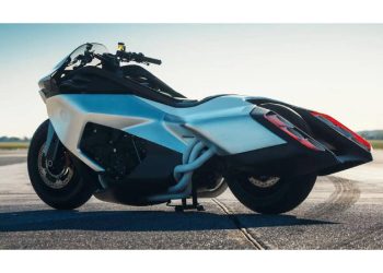 Prototipo BMW Vision K18 deslumbra con su potencia y diseño