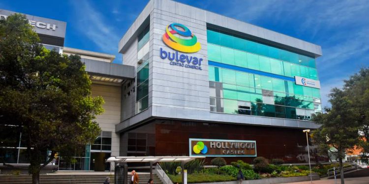Bulevar celebra a mamá con música y experiencias únicas