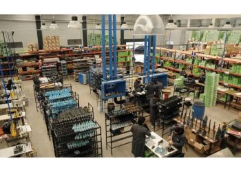 Cierre de la histórica fábrica de calzado deportivo en Catamarca afecta la producción local