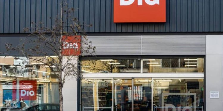Día lanza su mayor ofensiva publicitaria para reconquistar a los clientes perdidos