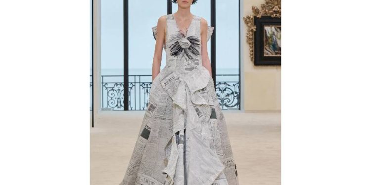 El renacimiento del Newspaper Print: Chanel y Dior lo dictan