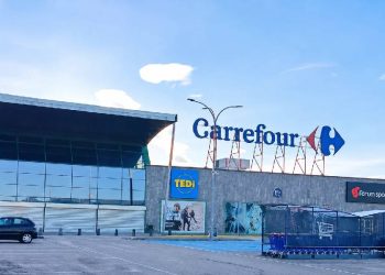 LRI21 adquiere el único centro comercial de Jaca