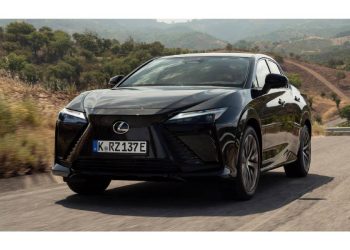 Lexus presenta el nuevo RZ 500e Luxury en Argentina