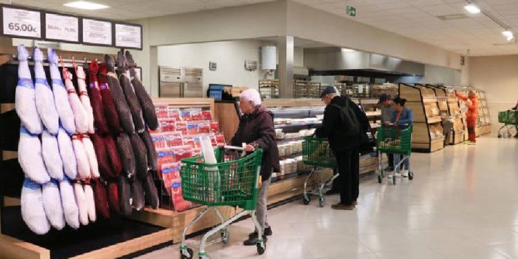 Mercadona entierra los mostradores y revoluciona sus tiendas