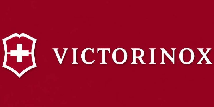 Victorinox apuesta al coleccionismo futbolero con exclusivo reloj suizo para Argentina