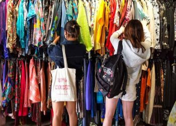 Precios de ropa y calzado en México se frenan en mayo
