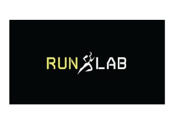 Runlab inaugura su primer espacio especializado en calzado deportivo