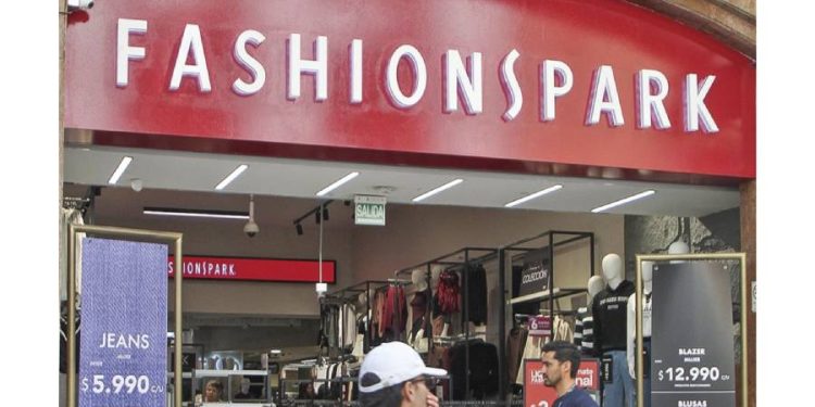 Fashion's Park se expande en Chile: ya suma 126 tiendas