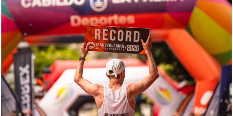Transvulcania alcanza su cima histórica con una edición repleta de récords