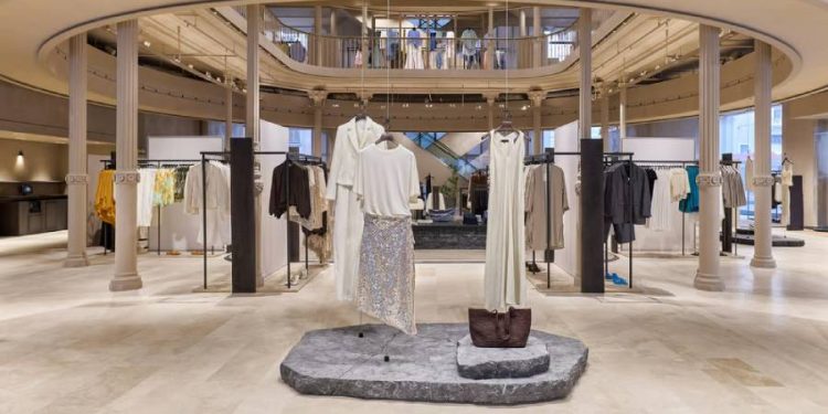 Zara revoluciona el retail en Roma: lujo y SEO en el Palazzo