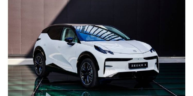 Zeekr revoluciona la carga rápida con la nueva evolución de su modelo compacto