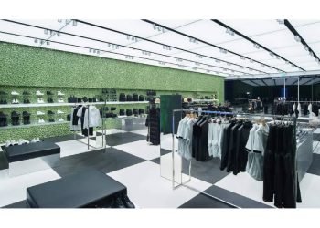 Prada inaugura un innovador espacio comercial en el corazón de Tokio