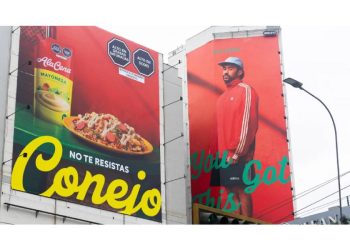 ¿Por qué AlaCena le dice «conejo» a la valla de adidas?