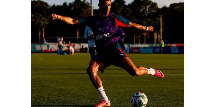 Botines Rosa: El color que desafía la tradición del fútbol