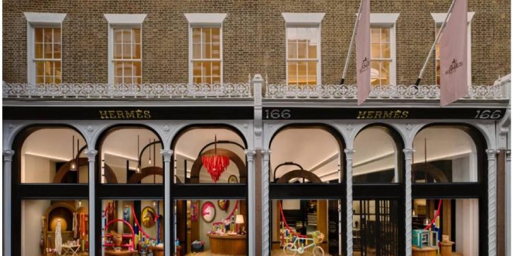 Hermès desafía la inmediatez del mercado