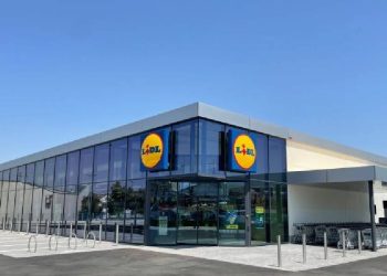 Lidl acelera su crecimiento en España con dos nuevos supermercados