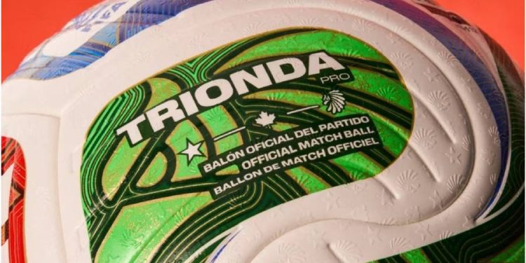 El balón oficial del torneo mundialista refleja la unión cultural de los tres países sedes