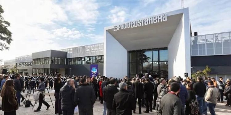 Nuevo mall de la terminal de Mendoza redefine la experiencia comercial y del transporte regional