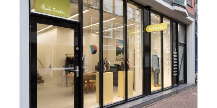 La firma de moda Paul Smith incorpora a Zia Zareem-Slade como su nueva directora general
