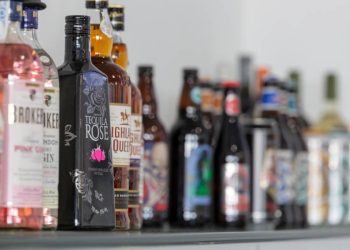 Quiebra Girabebe: El proveedor de licores de Carrefour y Eroski