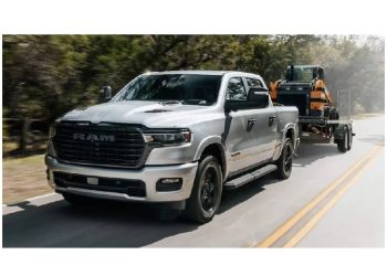 Ram 1500 Laramie Night Edition 2026 debuta en México con un imponente diseño deportivo