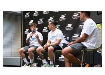 Skechers impulsa el fútbol formativo mediante el lanzamiento de Football Lab