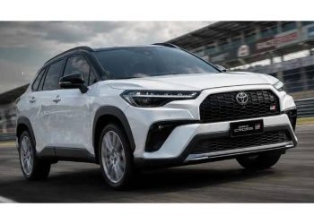 Toyota Corolla Cross introduce sutiles cambios estéticos para su versión 2027