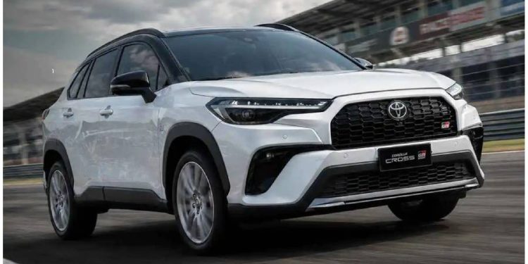 Toyota Corolla Cross introduce sutiles cambios estéticos para su versión 2027