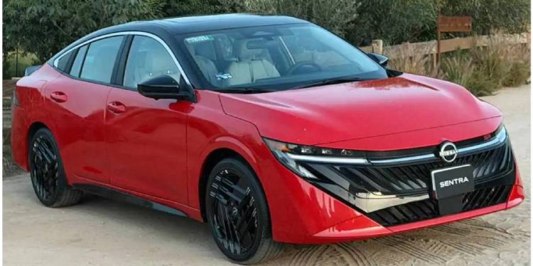 Nuevo sedán de Nissan busca destronar al Toyota Corolla
