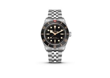 David Beckham capta las miradas en Wimbledon con un exclusivo reloj Tudor