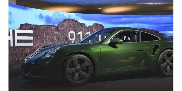 Llega a Chile el Porsche 911 Turbo S más potente de su historia