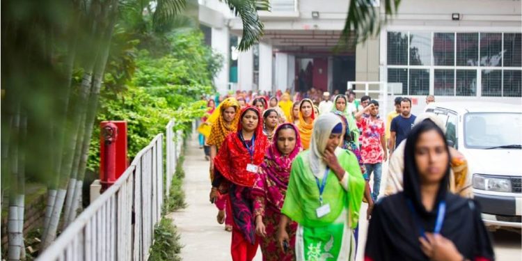 Colapso textil en Bangladesh: el drama de los 20.000 empleos