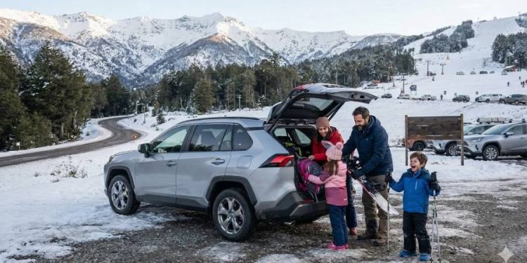 Vacaciones de invierno impulsaron en 40% la demanda por arriendo de vehículos