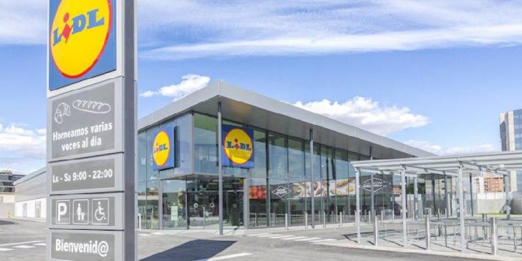 Lidl revoluciona el comercio con su primera tienda hibrida sostenible en Alemania