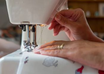 Moda mexicana en crisis: producción se desploma 7% en 2026