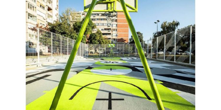 Nike inaugura una innovadora cancha de baloncesto