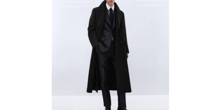 Tom Ford redefine el estilo masculino con una propuesta ecléctica para la temporada de otoño